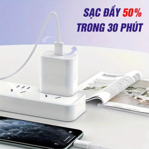 Củ sạc nhanh Charge Me 20W USB C hỗ trợ sạc Type C PD cho Iphone Pro Max